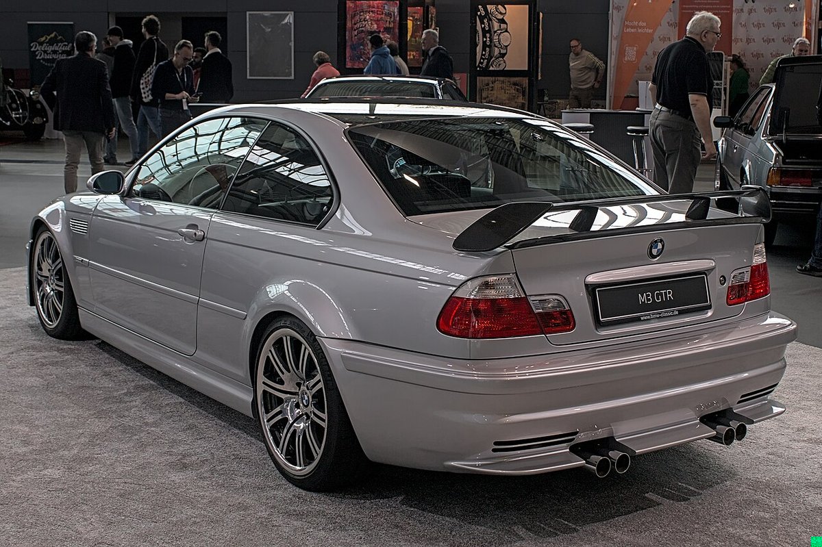 BMW hero