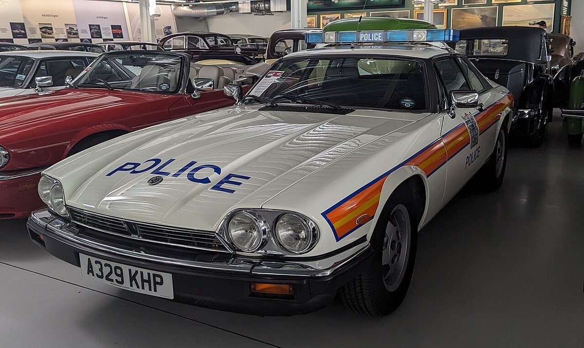 XJ-S