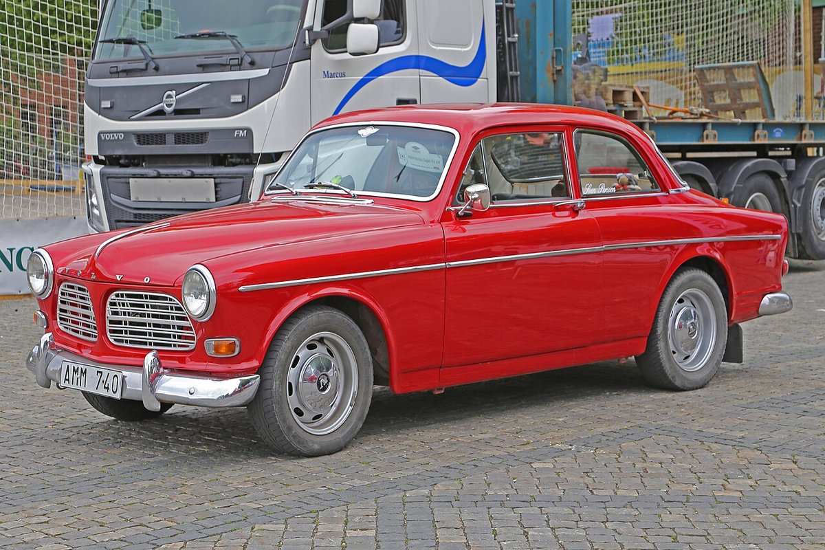 Volvo hero