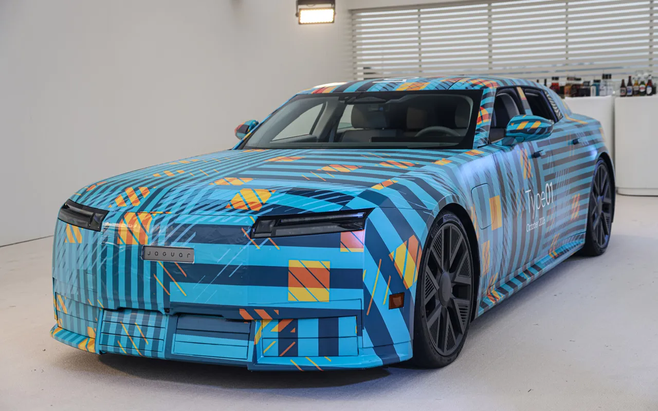 Jaguar Bridges Past and Future at Pebble Beach with Historic Icons and Electric GT Preview